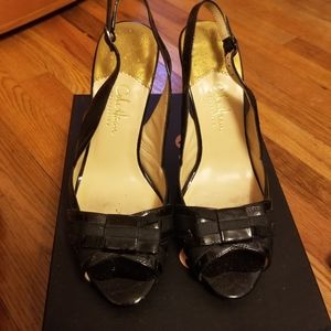 Women's dress shoes